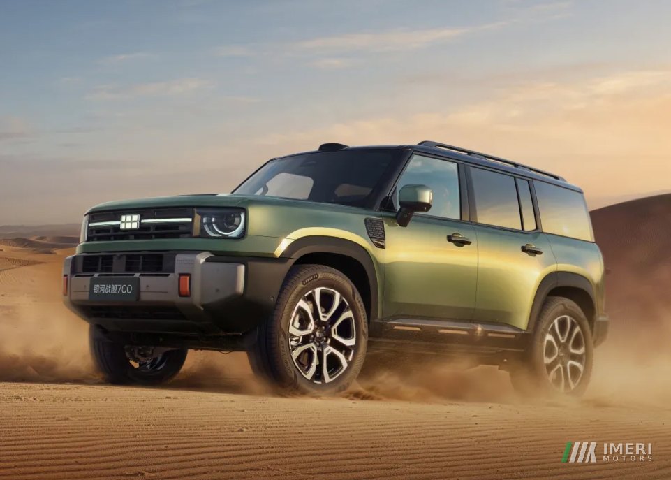 Geely Galaxy Battleship 700: новый гибридный внедорожник