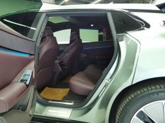 Denza Z9GT 2024 1100 four-wheel drive Max version - ფოტო 11
