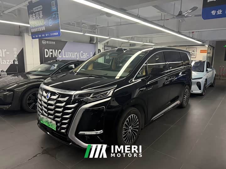 Denza D9 DM-i smart driving version 1020 four-wheel drive exclusive