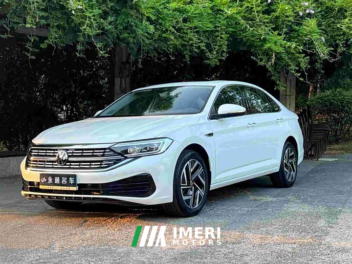Volkswagen Sagitar 300TSI DSG Excellence Edition