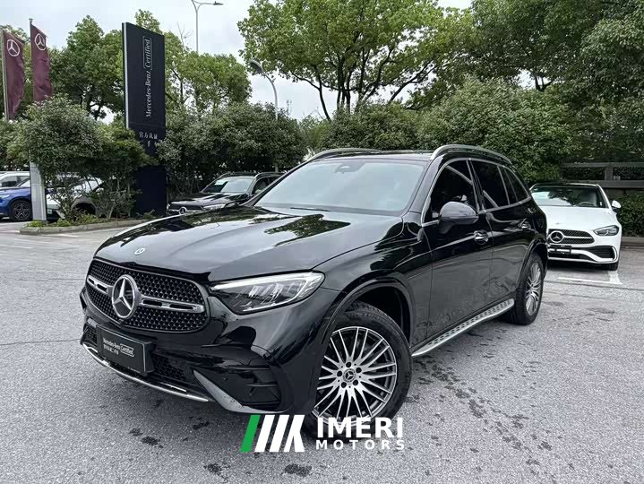 Mercedes-Benz GLC 300 L 4MATIC Dynamic 5-seater