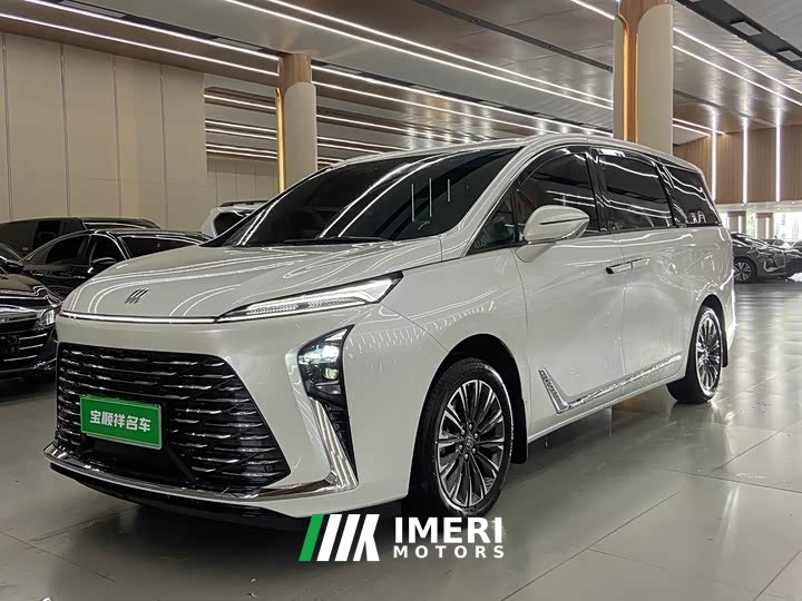 Buick GL8 Lu Zun Smart Edition