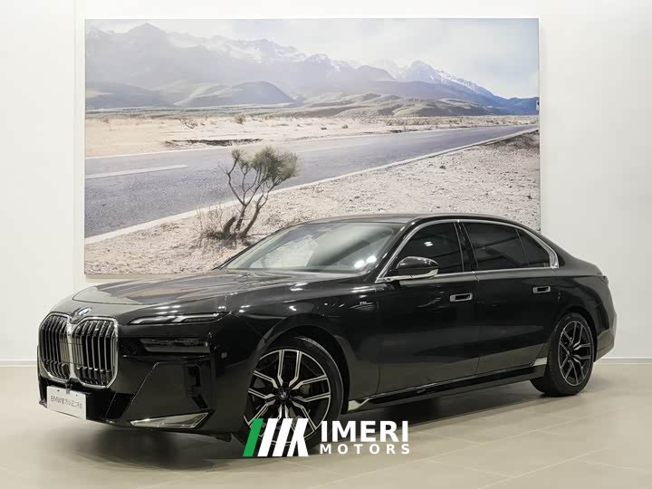 BMW 7 Series 2023 735Li M Sports Package