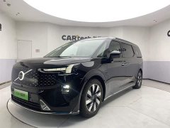 Volvo EM90 2025 Ultra six-seater - ფოტო 1