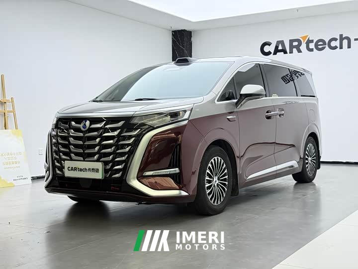 Denza D9 DM-i smart driving version 1020 four-wheel drive exclusive