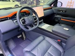 Zeekr 9X 2025 Obsidian Black Edition 70kWh - ფოტო 14