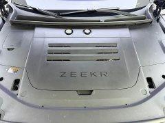 Zeekr 9X 2025 Obsidian Black Edition 70kWh - ფოტო 5