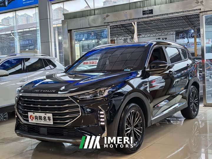 Jetour X70 PLUS 2021 facelift 1.5T DCT Mountain PRO 7 seats