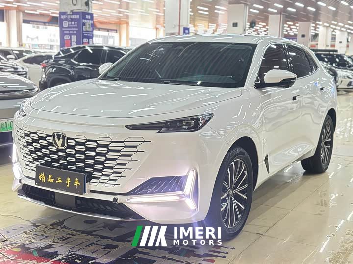 Changan UNI-K 2.0T two-wheel drive Yueshang