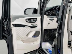 Mercedes-Benz V-Class 2022 V 260 L Long Wheelbase Premium Edition - photo 18