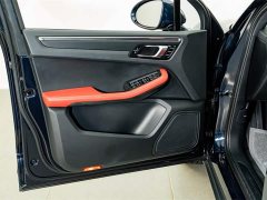 Porsche Macan 2.0T - ფოტო 16