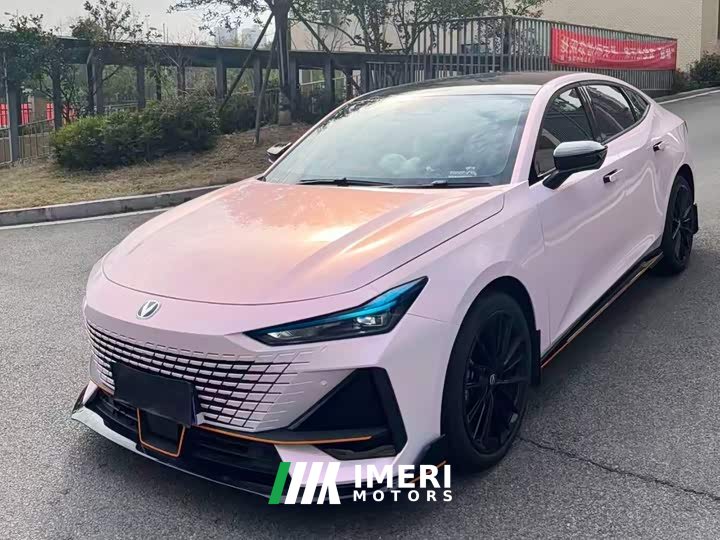 Changan UNI-V 2023 1.5T premium