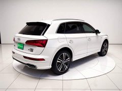 Audi Q5L 2020 facelift 40 TFSI enjoys fashionable style - photo 6
