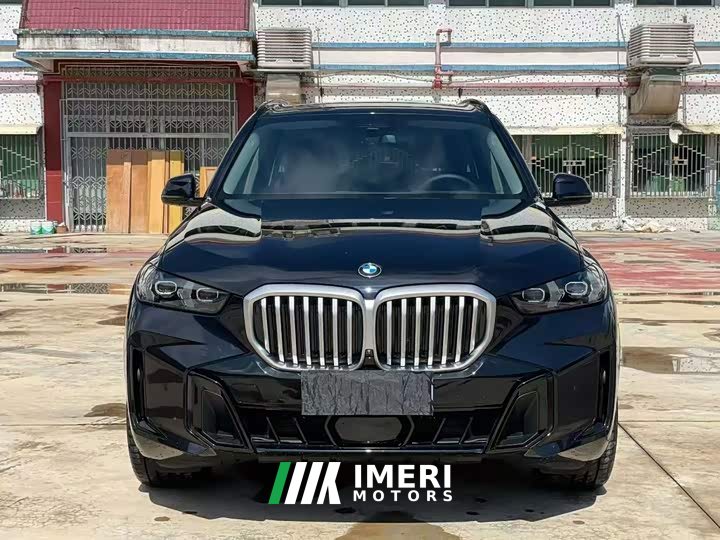BMW X5 xDrive 30Li Exclusive M Sports Night Package