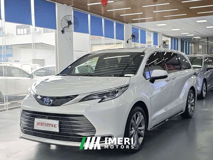 Toyota SIENNA 2021 2.5L Hybrid Premium Edition
