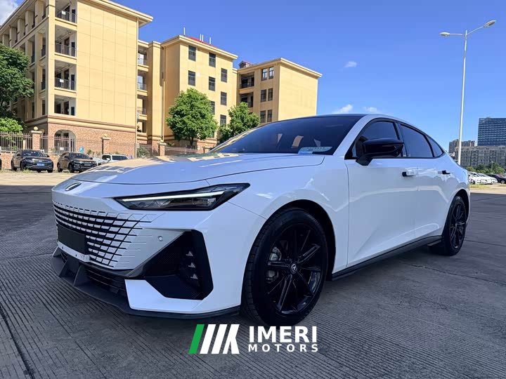 Changan UNI-V 1.5T premium