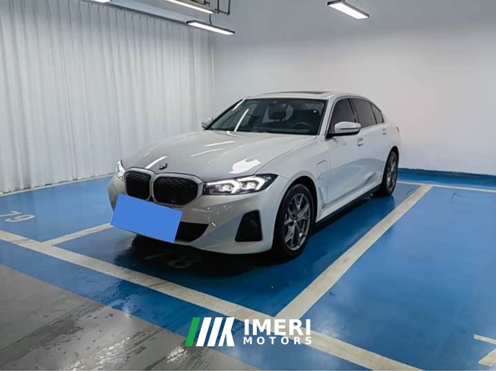 BMW i3 eDrive 35 L