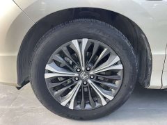 Honda UR-V 2020 370TURBO two-wheel drive premium version - photo 19