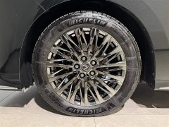Lexus LM 2023 350h seven-seat elegant version - ფოტო 10