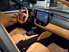 Lexus ES 2025 200 Premium Edition - ფოტო 11