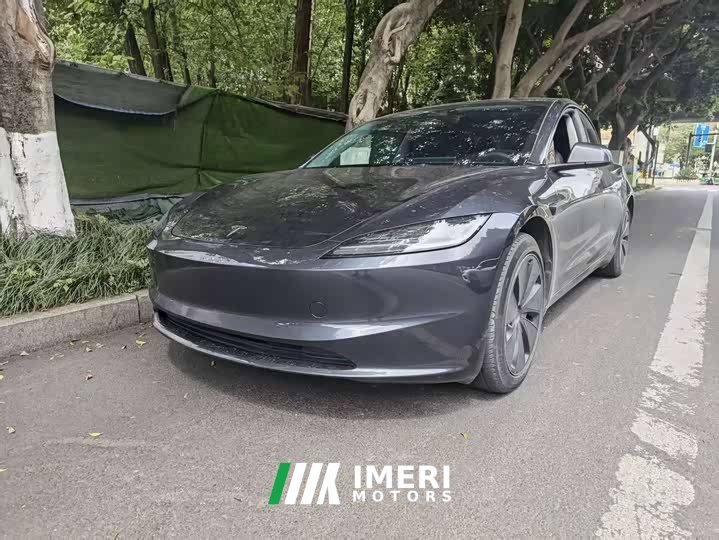 Tesla Model 3 2023 rear-wheel drive version