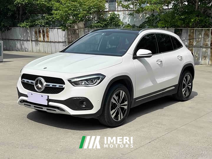 Mercedes-Benz GLA 2022 GLA 200 - ავტომობილი ჩინეთიდან