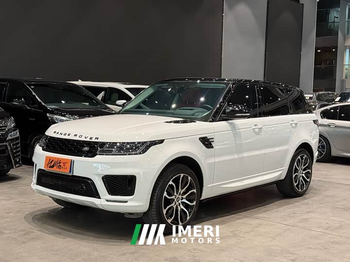 Land Rover Range Rover Sport 3.0 L6 Black Edition