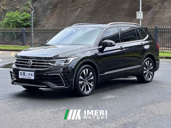 Volkswagen Tiguan L 2023 330TSI automatic two-wheel drive R-Line version