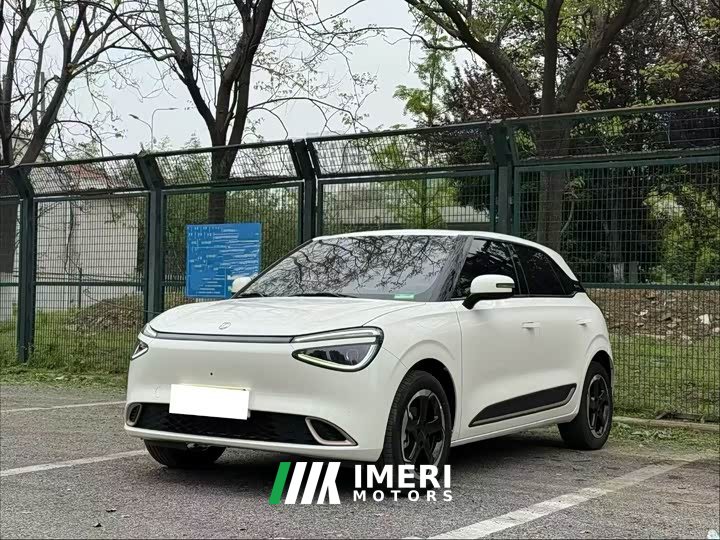Lynk & Co Nano 01 430 Plus smart