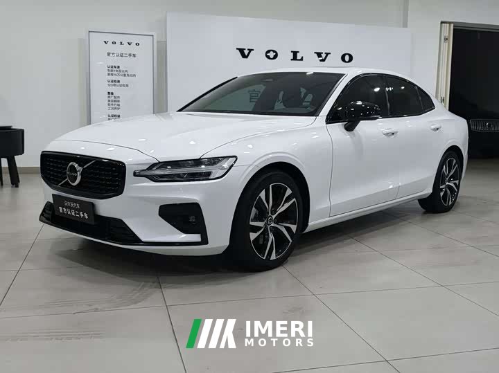 Volvo S60 2024 B5 Zhiya Sports Edition