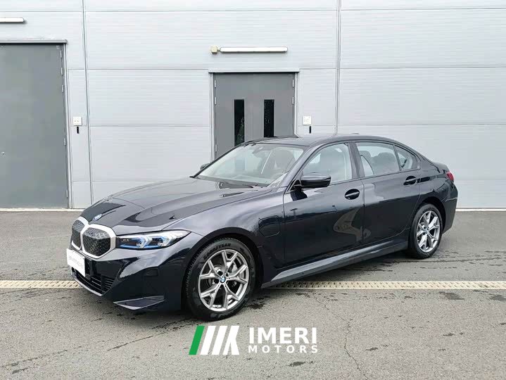BMW i3 eDrive 35 L