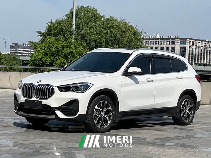 BMW X1 2022 sDrive25Li Leading