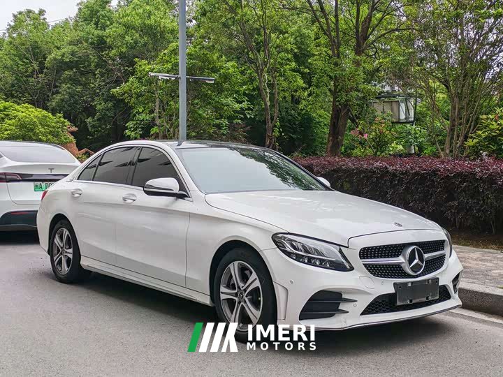 Mercedes-Benz C-Class C 260 L Sports Edition