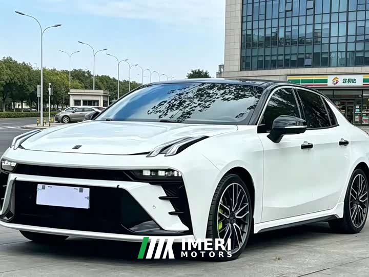 Lynk & Co 03 1.5TD DCT Pro
