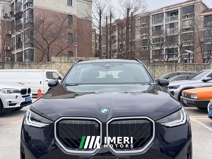 BMW X3 xDrive25L M Sports Night Package