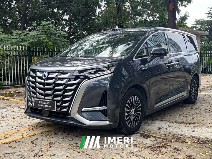 Denza D9 DM-i smart driving version 1020 four-wheel drive flagship
