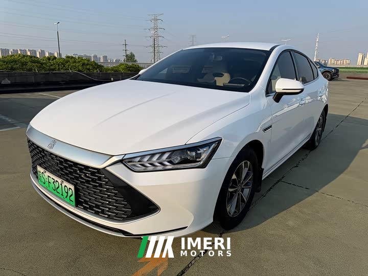 BYD Qin PLUS Champion Edition DM-i 55KM Leading Type
