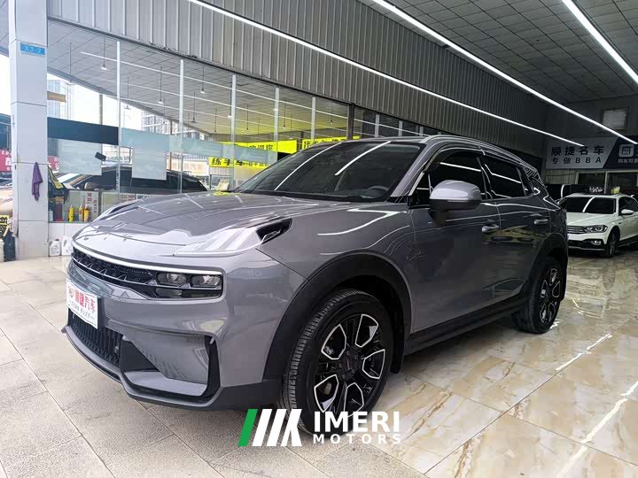 Lynk & Co 06 Remix 1.5T Plus