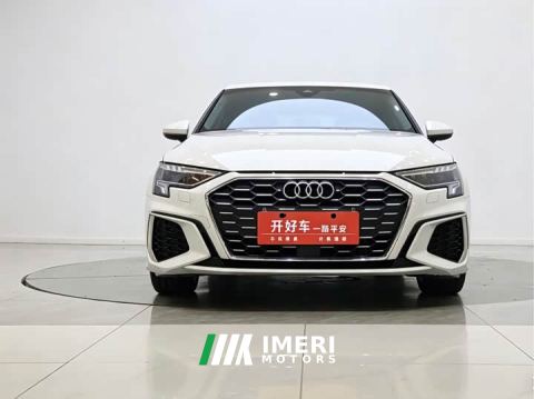 2022 Audi A3 Sportback 35 TFSI Sport - автомобиль из Китая