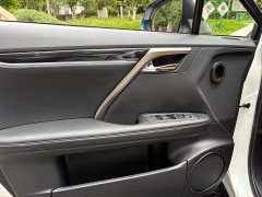 Lexus RX 300 2WD Elite Edition National VI - ფოტო 15