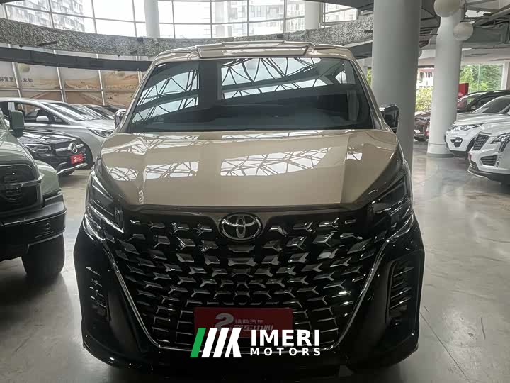 Tesla HIACE 3.5L Super Long Wheelbase Middle East Version