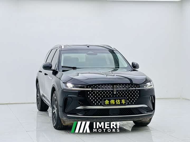 Lincoln Nautilus 2.0T AWD Premier