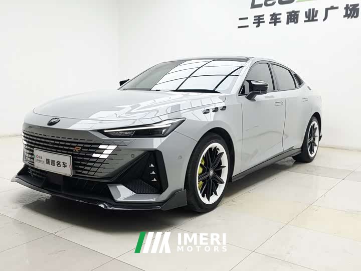 Changan UNI-V 1.5T Smart Pilot Edition