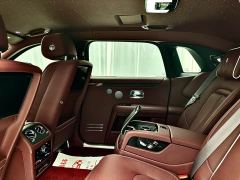 Rolls-Royce 6.7T Long Wheelbase - фото 17