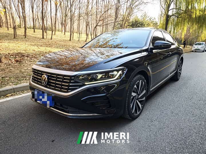 Volkswagen Passat 330TSI Elite
