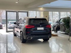 BMW X5 xDrive 30Li M Sport Luxury Package - фото 4