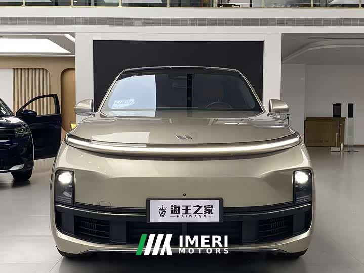 Li Auto Ideal L8 Pro