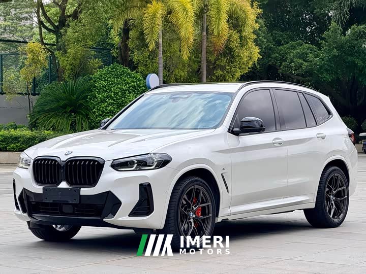 BMW X3 xDrive30i Deluxe Version M