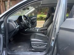 Audi Q5L 2020 facelift 40 TFSI enjoys fashionable style - ფოტო 18