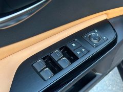 Lexus ES 300h Excellence Edition - фото 15